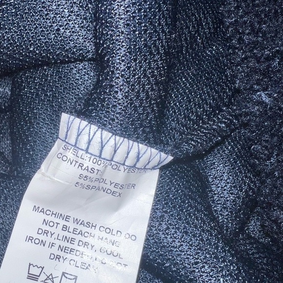 Navy quarter zip sweatshirt - Picture 7 of 7